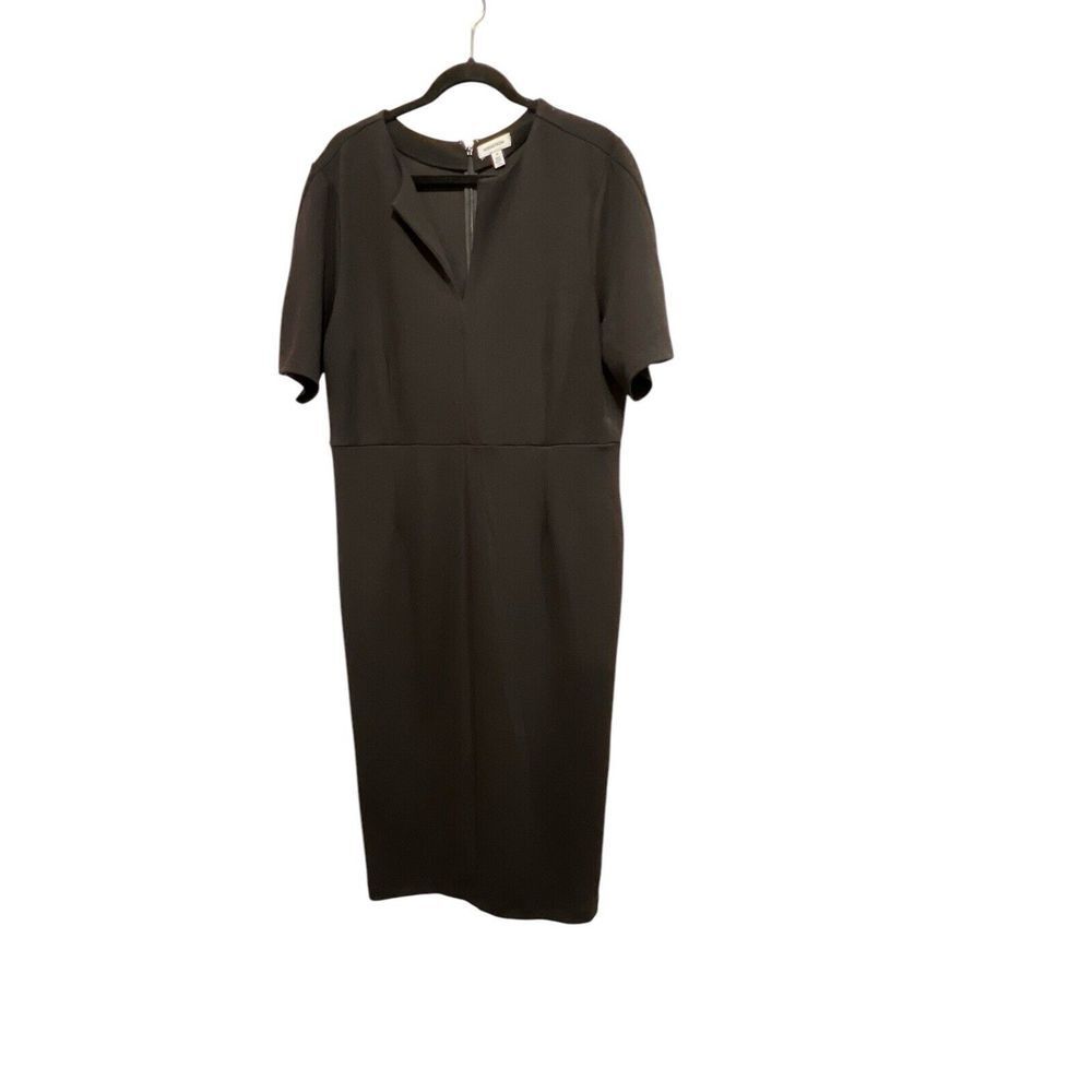 Nordstrom Women's Black V Neck Cocktail Dress‎ 1X